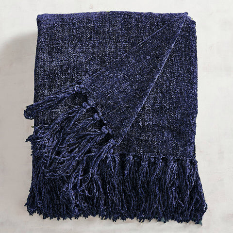 Stylish 150 x 200 cm Knitted Throw Rug
