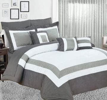 10 Piece Comforter And Sheets Set King/Queen