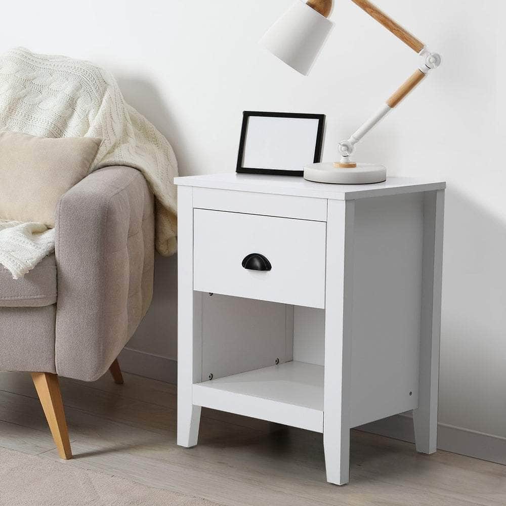 4/6 Chest of Drawers and Bedside Table Vintage Bedroom Set