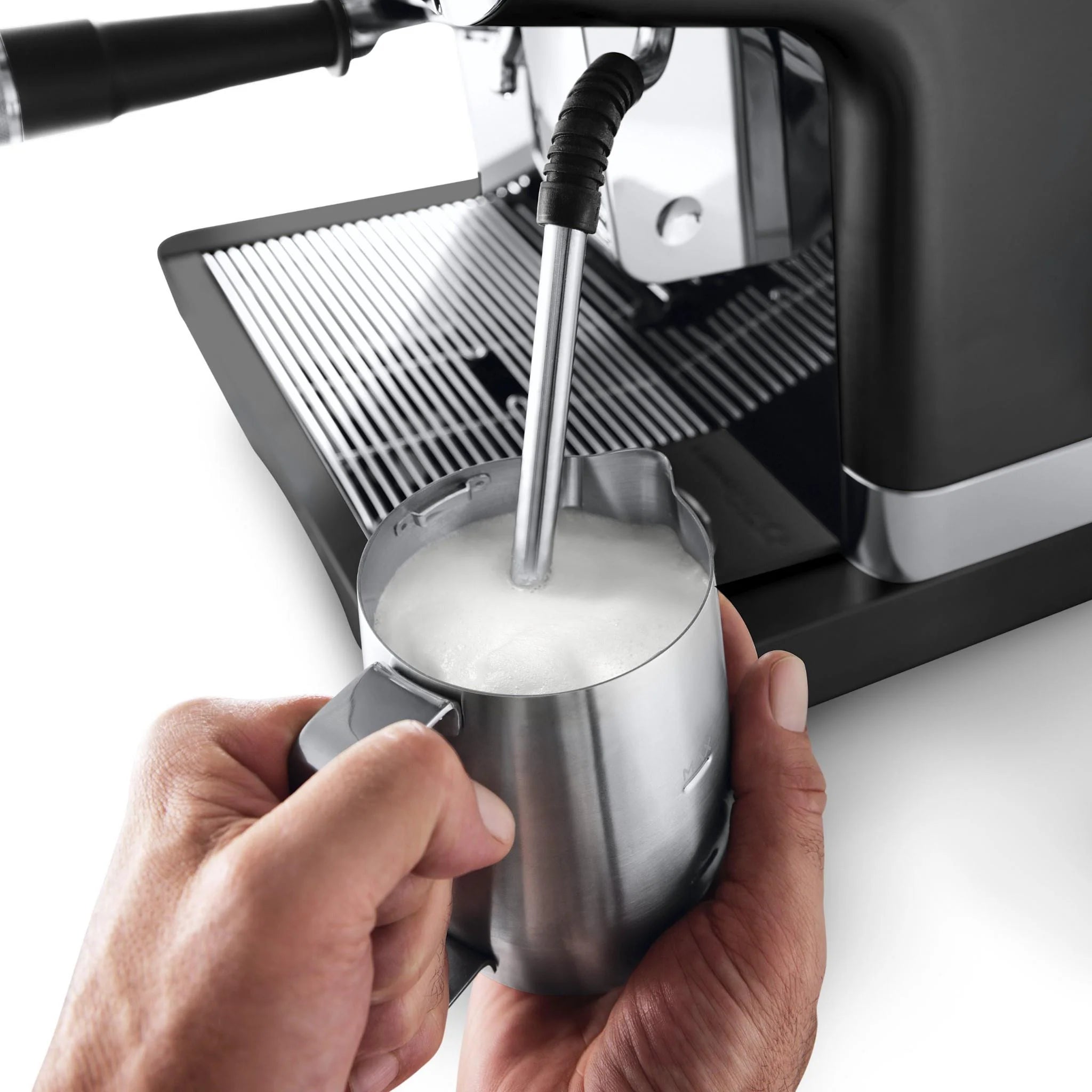 De'Longhi LaSpecialista Prestigio Manual Coffee Machine (Matt Black)