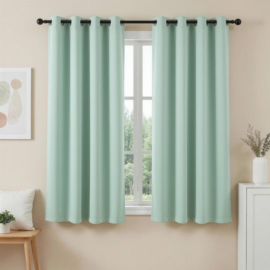 Blockout Curtains 132x160cm Eyelet Thermal