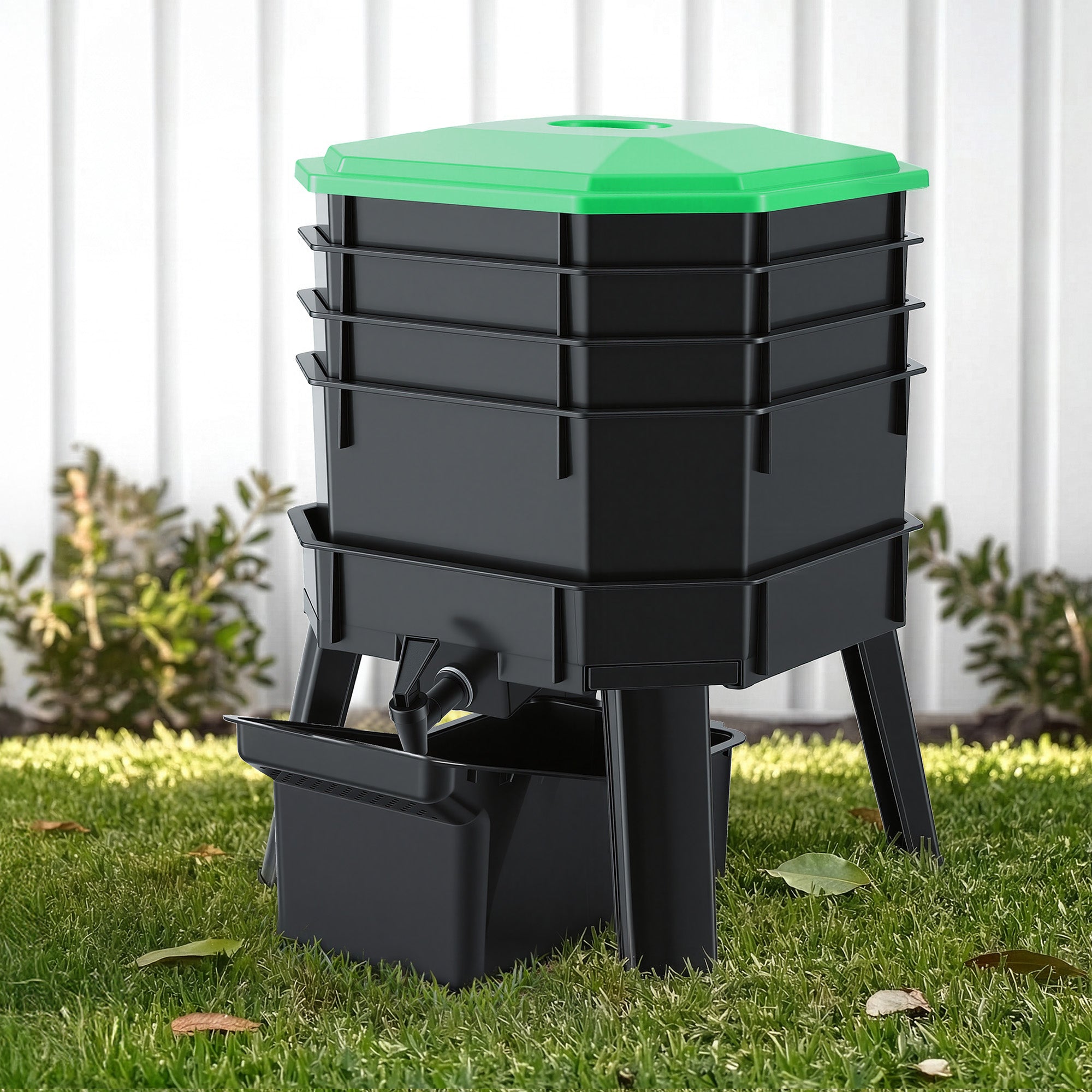 4-Tray Stackable Worm Compost Bin with Liquid Fertiliser Tap for Garden