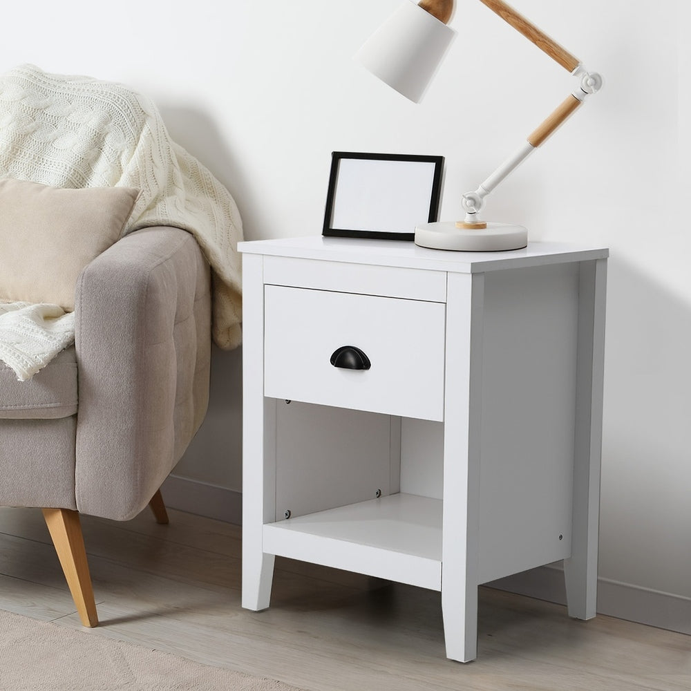 4/6 Chest of Drawers and Bedside Table Vintage Bedroom Set