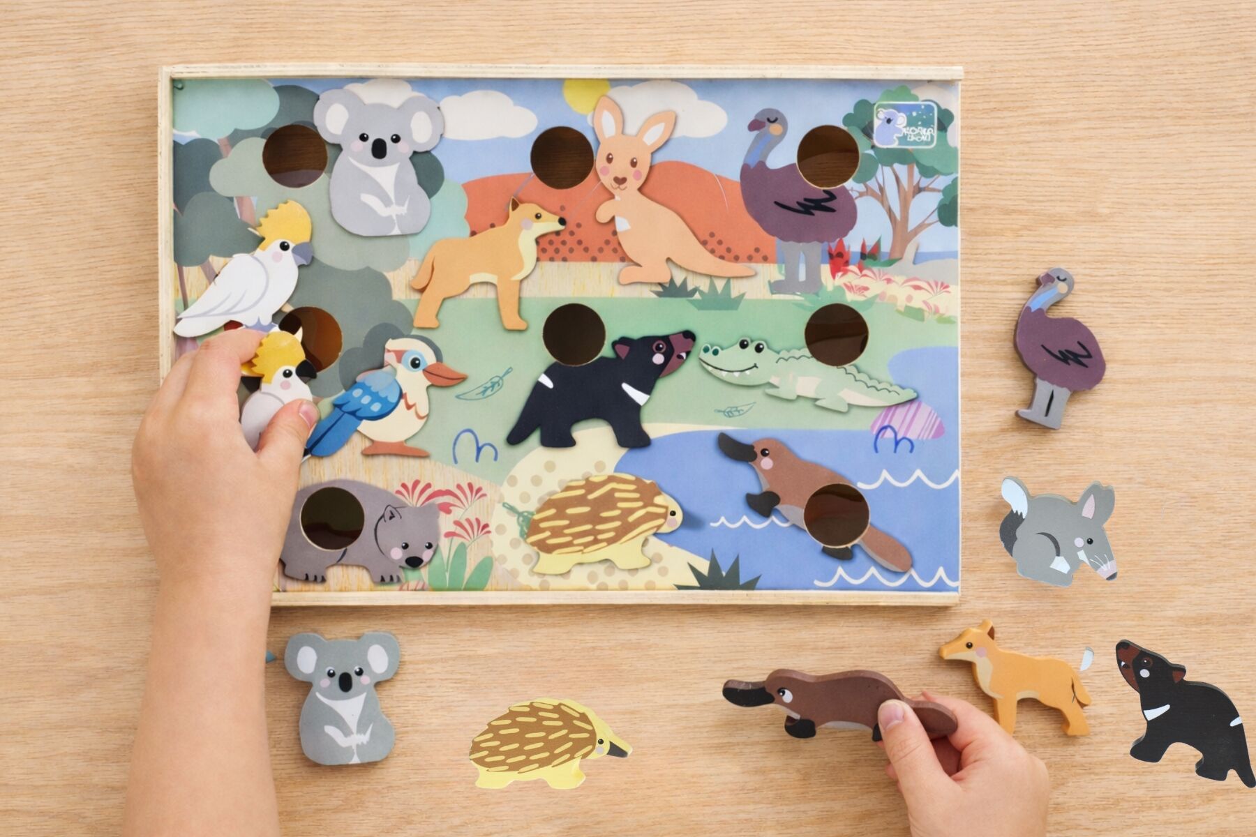 Australian Animal Hotel Wooden Playset 6x1.5x4cm