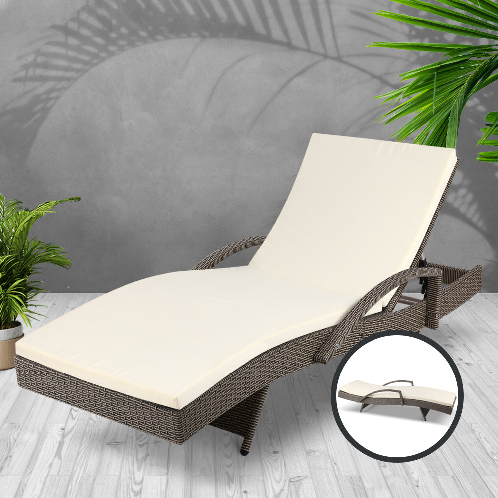 Grey & Beige Wicker Beach Chair Adjustable Patio Lounger Reclining Chair