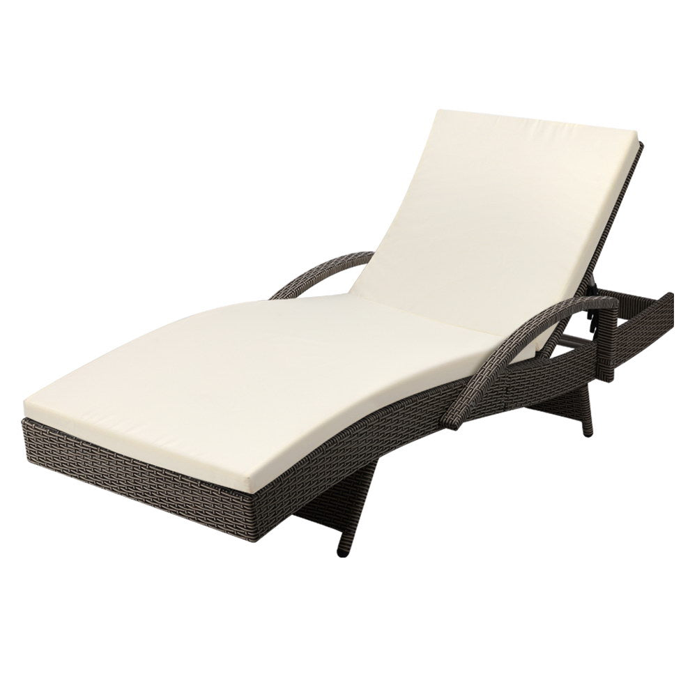 Grey & Beige Wicker Beach Chair Adjustable Patio Lounger Reclining Chair