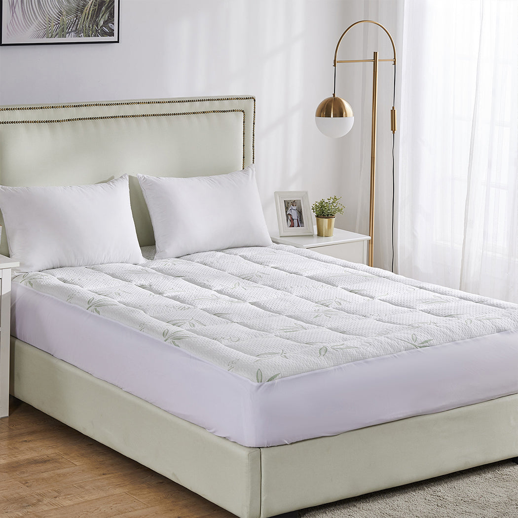 Queen Bamboo Pillowtop Mattress Topper Soft Breathable Comfort Pad