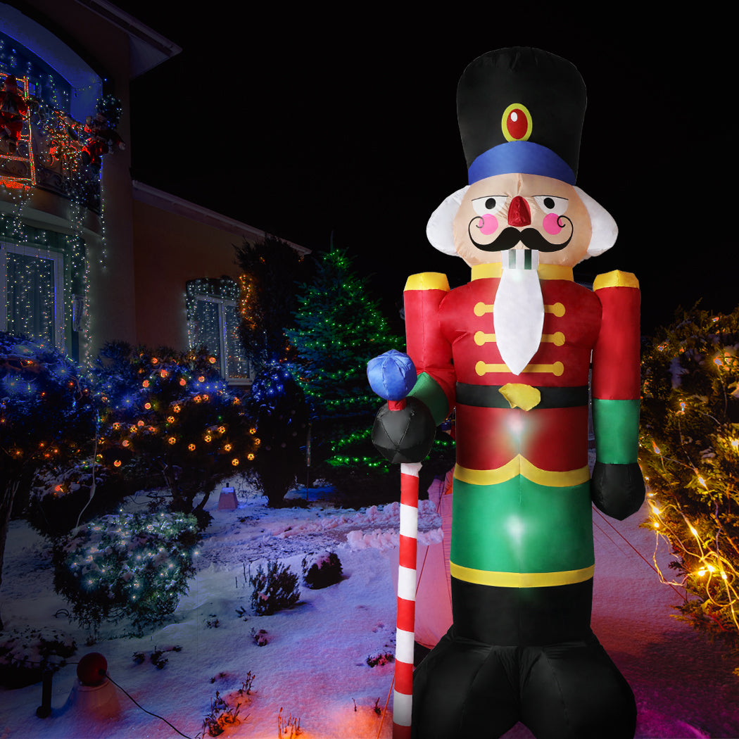 Stylish Inflatable Christmas Decorations
