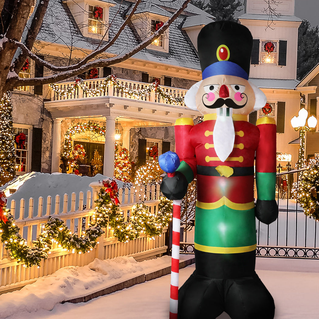 Stylish Inflatable Christmas Decorations