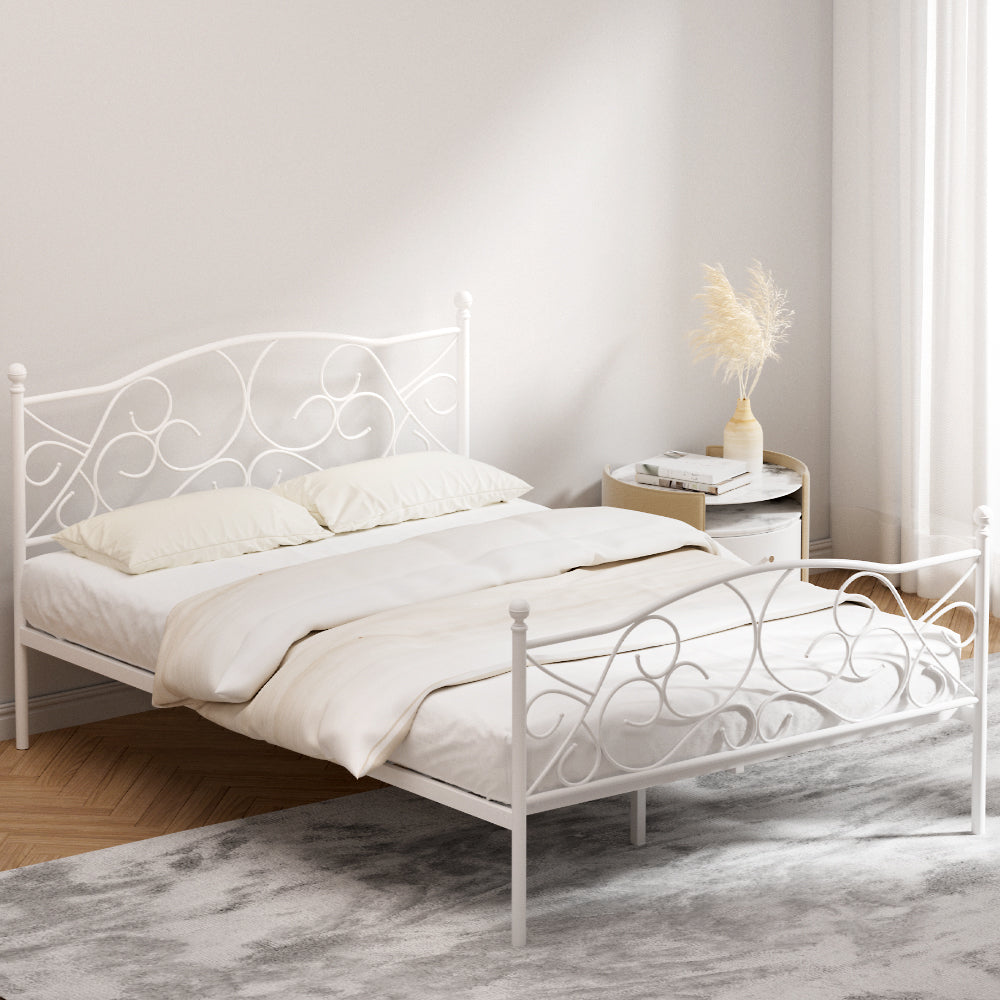 Double Size Metal Bed Frame With Sturdy Base And Modern Design