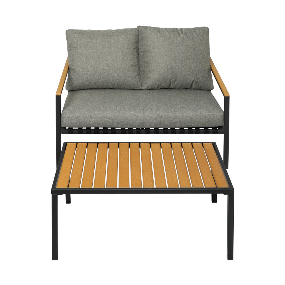 Relaxing Outdoor Oasis: Lounge Patio Chairs and Table Setting for Ultimate Comfort