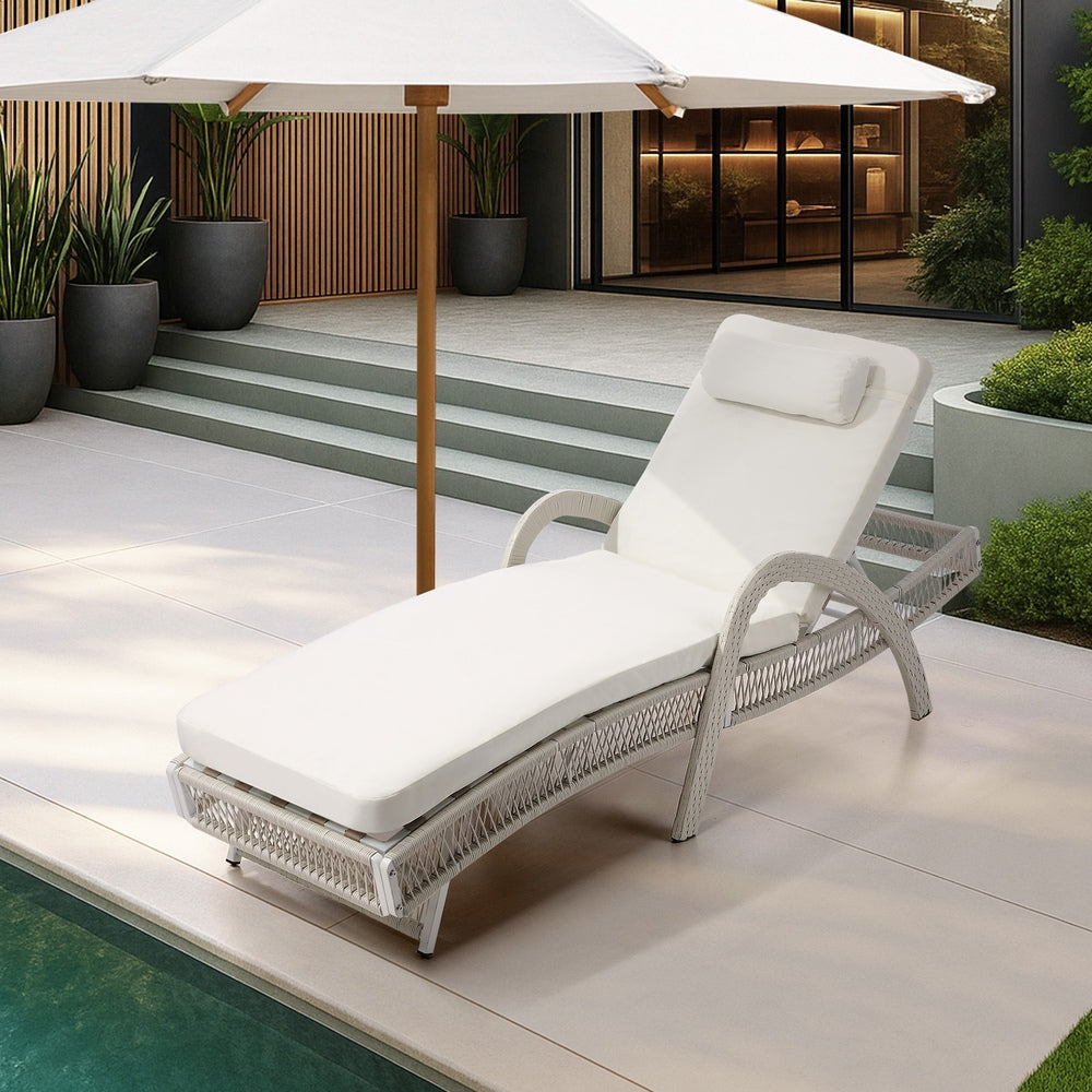 Sun Lounge Wicker Bed Outdoor Patio Furniture Grey & Beige