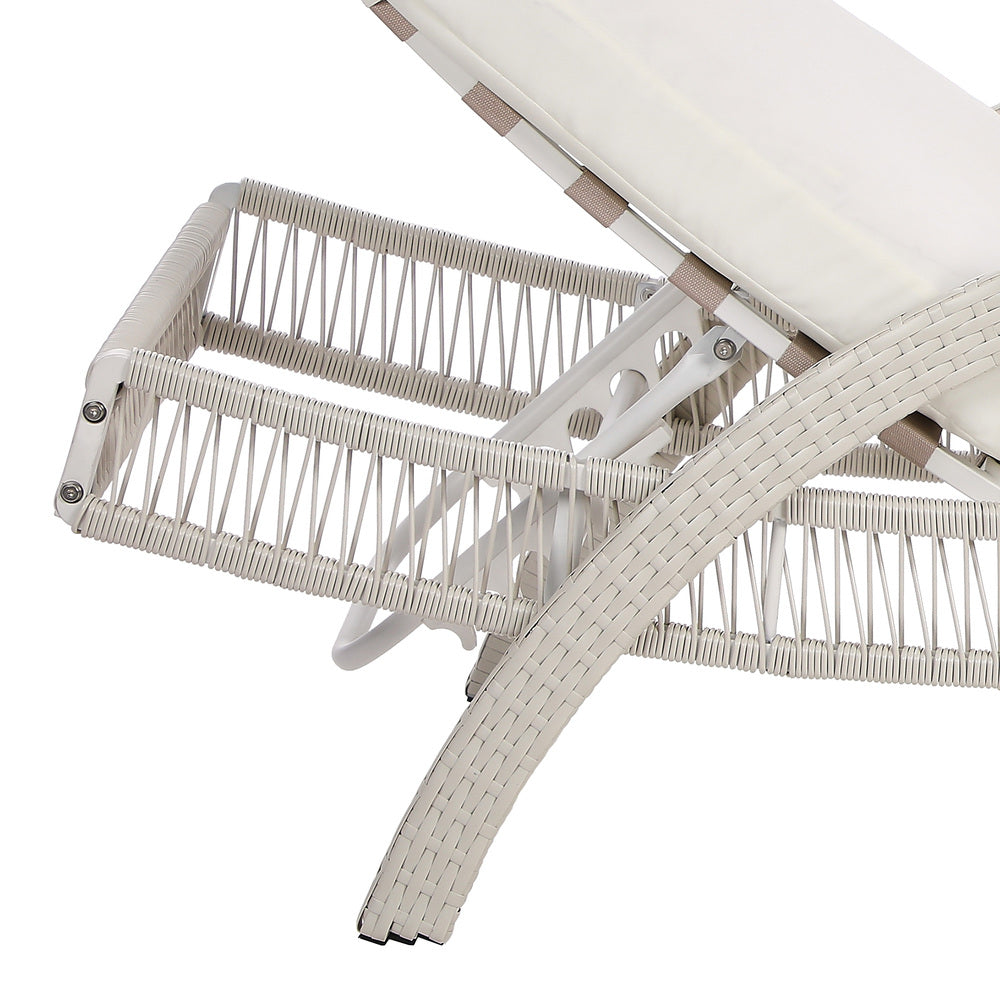 Sun Lounge Wicker Bed Outdoor Patio Furniture Grey & Beige