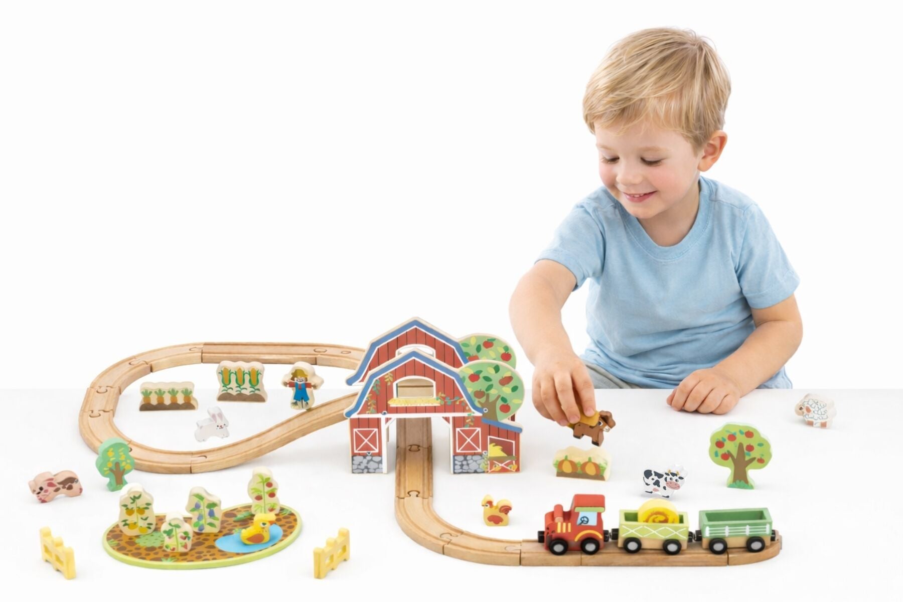 Farm Train Set Wooden 96x40x16cm