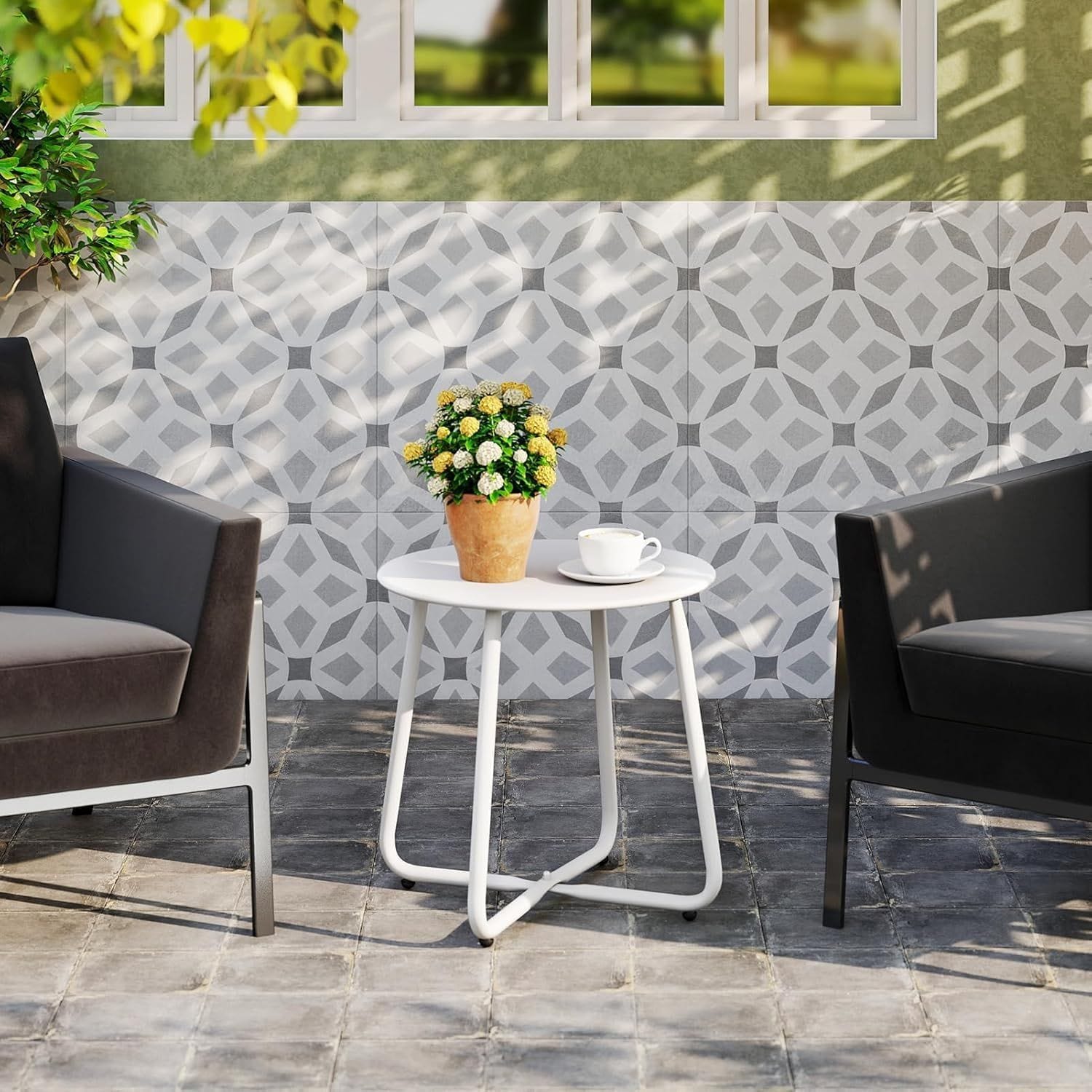 Round Outdoor Table White