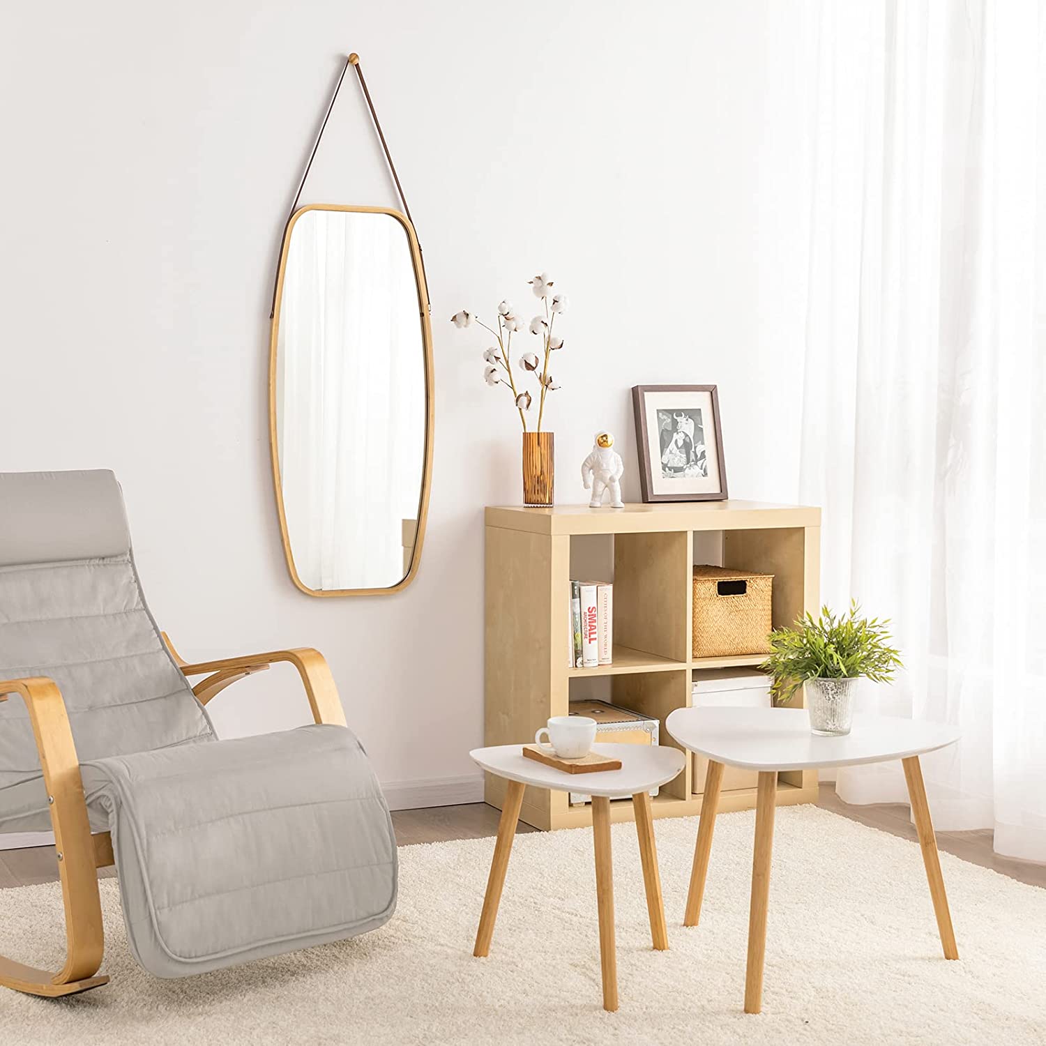 Set Of 2 White Side Nesting Tables