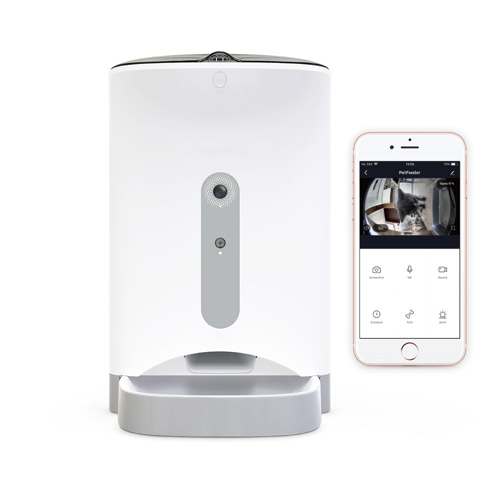Smart Pet Feeder With Smartphone Camera App