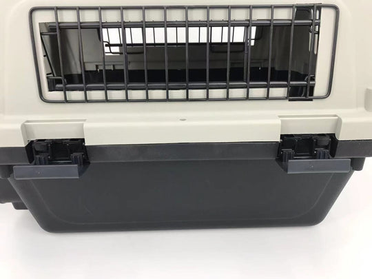 Portable Pet Carrier Travel Bag With Safety Lock