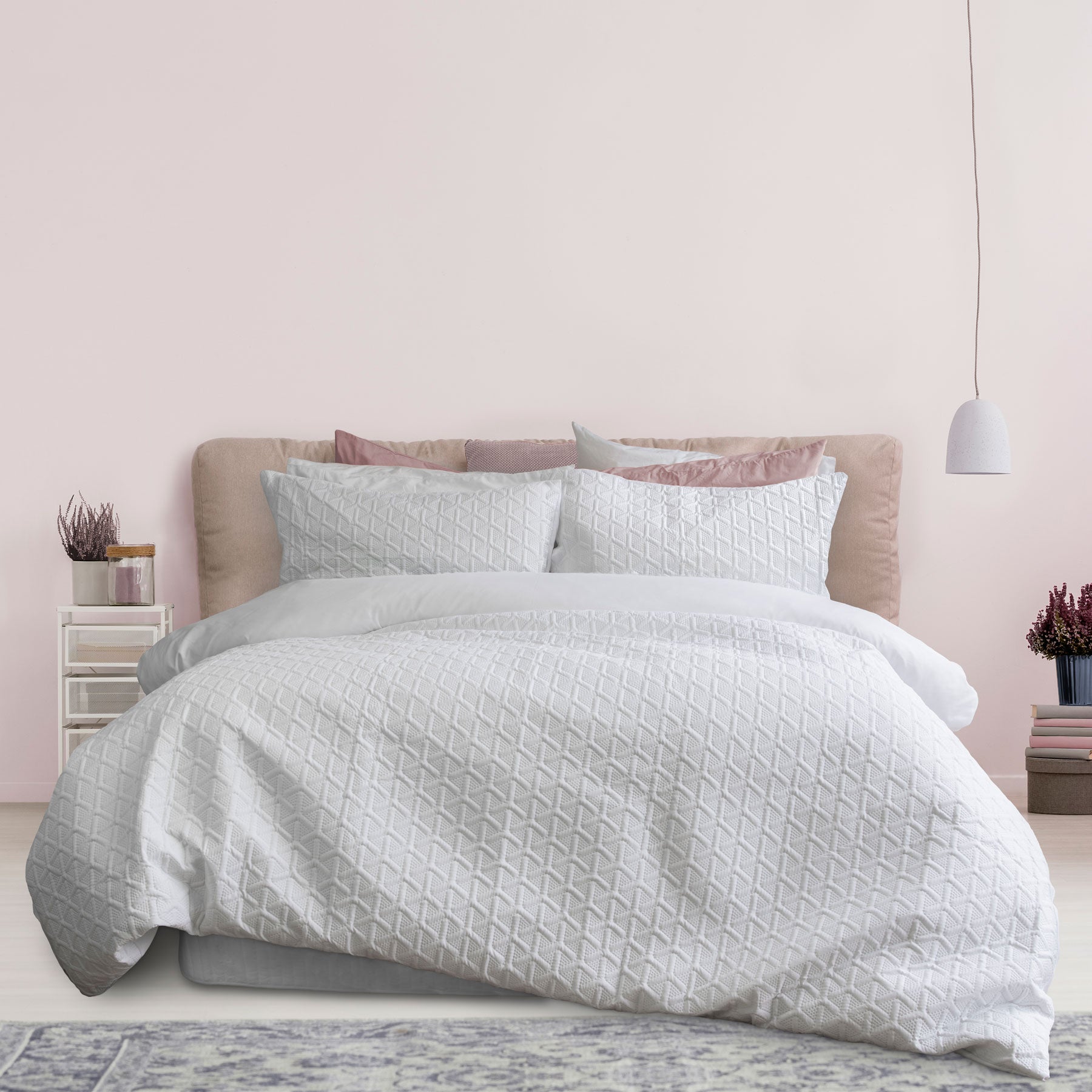Leonardo White Embossed Quilt Cover Set Double Soft Polyester Bedding