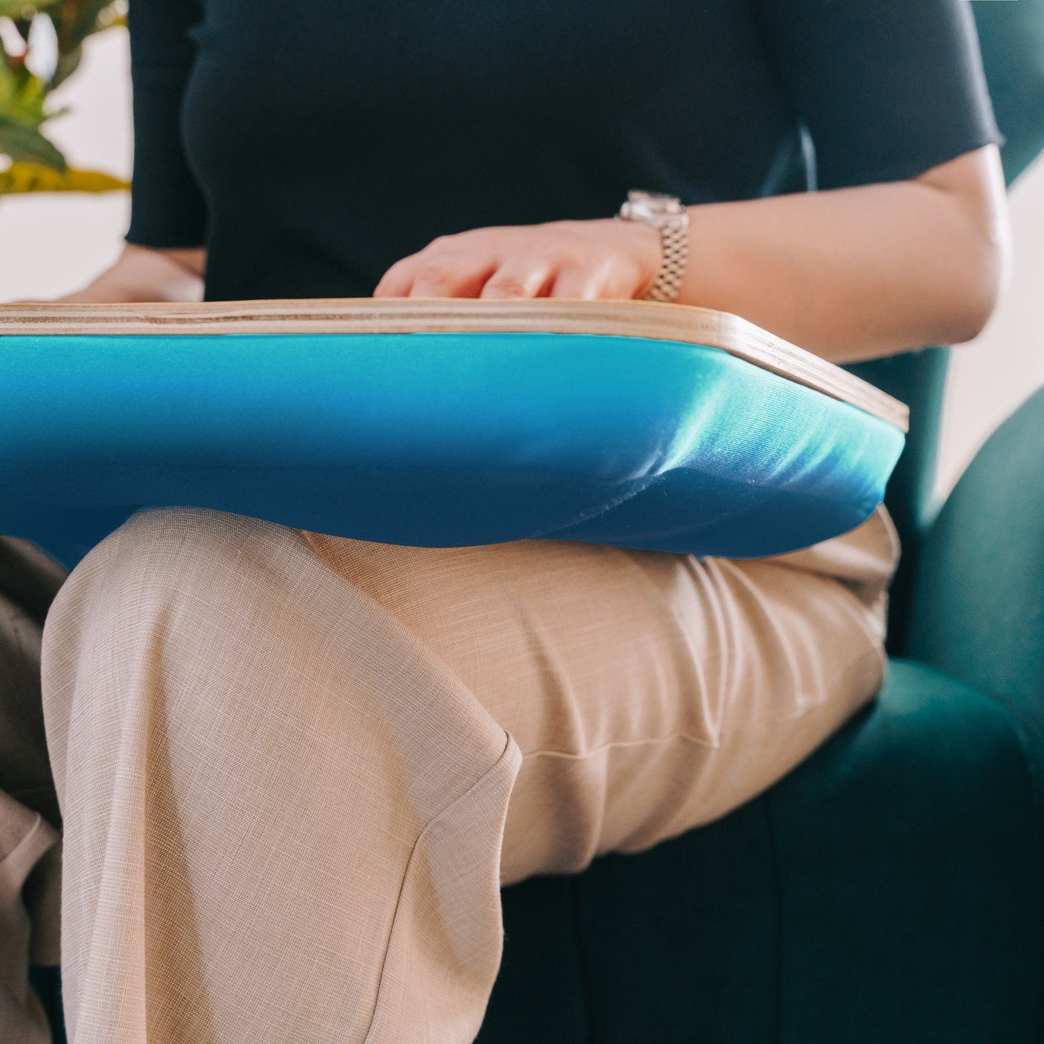 Laptop Desk With Cushion Support 48x35x10cm