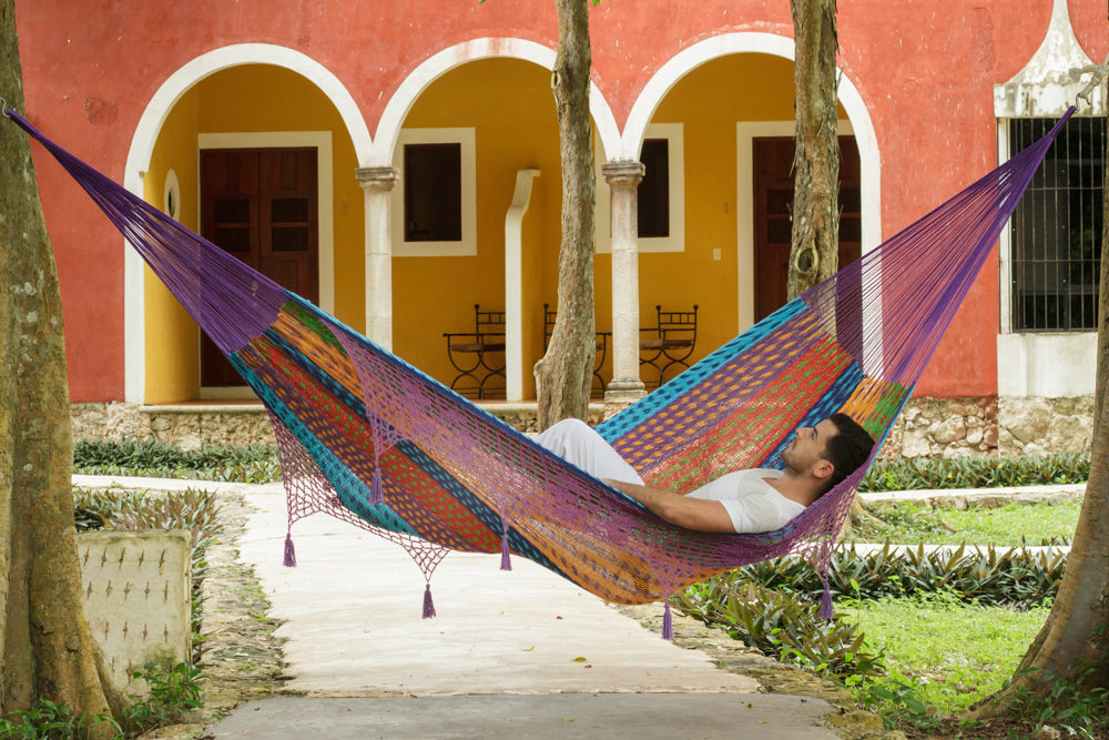 Cotton Hammock With Crocheted Tassels - King Size Colorina