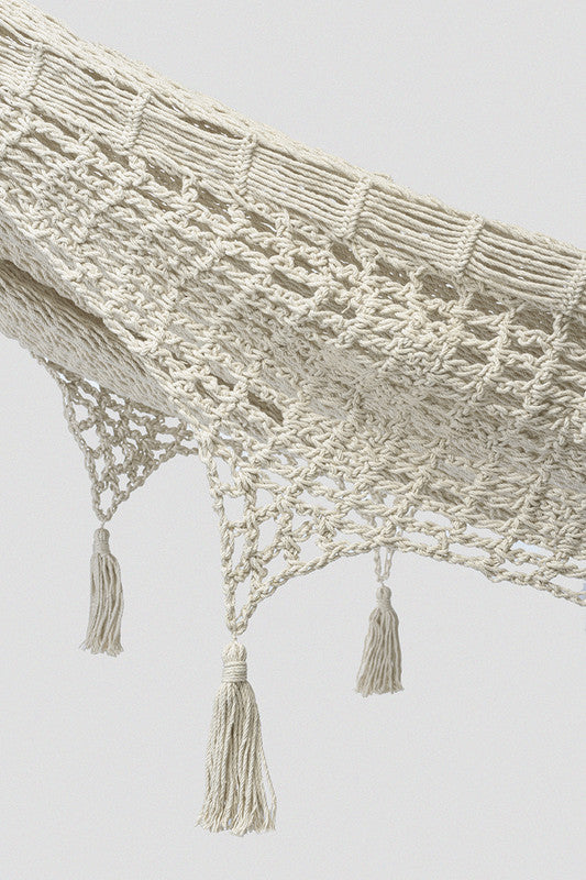 Cotton Hammock With Crocheted Tassels - Queen Size Marble - Deluxe Outdoor Mexican Cream