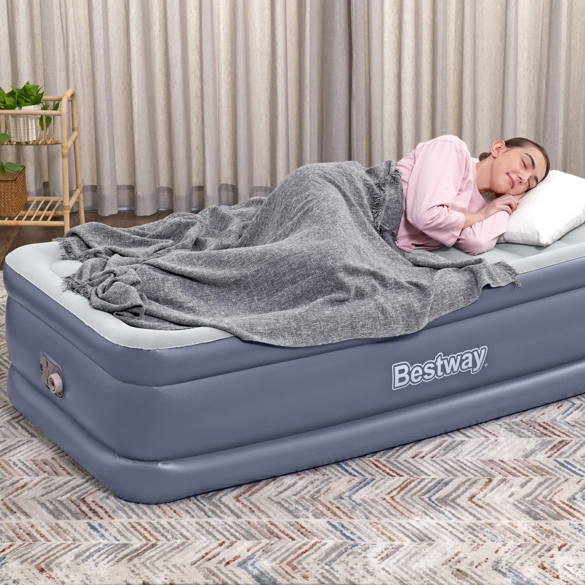Twin Air Mattress With Built In Pump 97x51cm