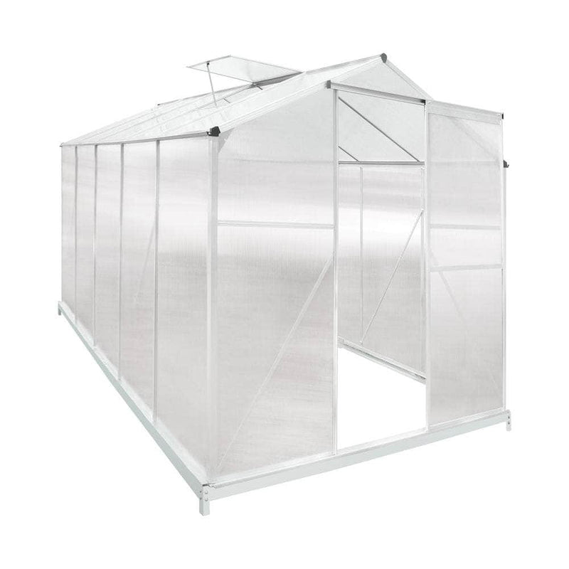 Aluminium Elegance: Polycarbonate Greenhouse Retreat