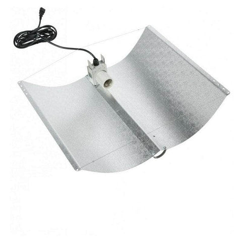 Avenger Adjusta Wing Reflector With Lamp Holder - 70 X 55Cm