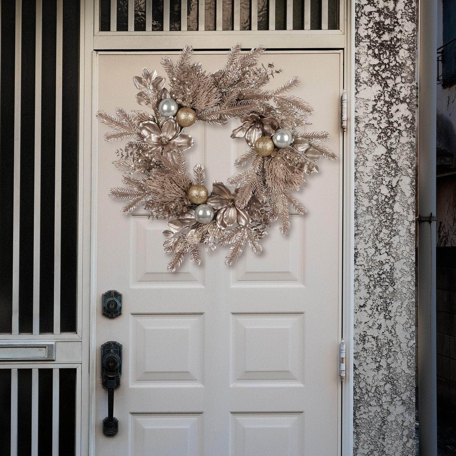 61Cm - Champagne Glitter Christmas Wreath - 61cm - photo 12
