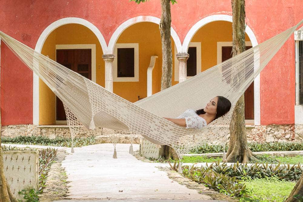Cotton Hammock With Crocheted Tassels - King Size Marble