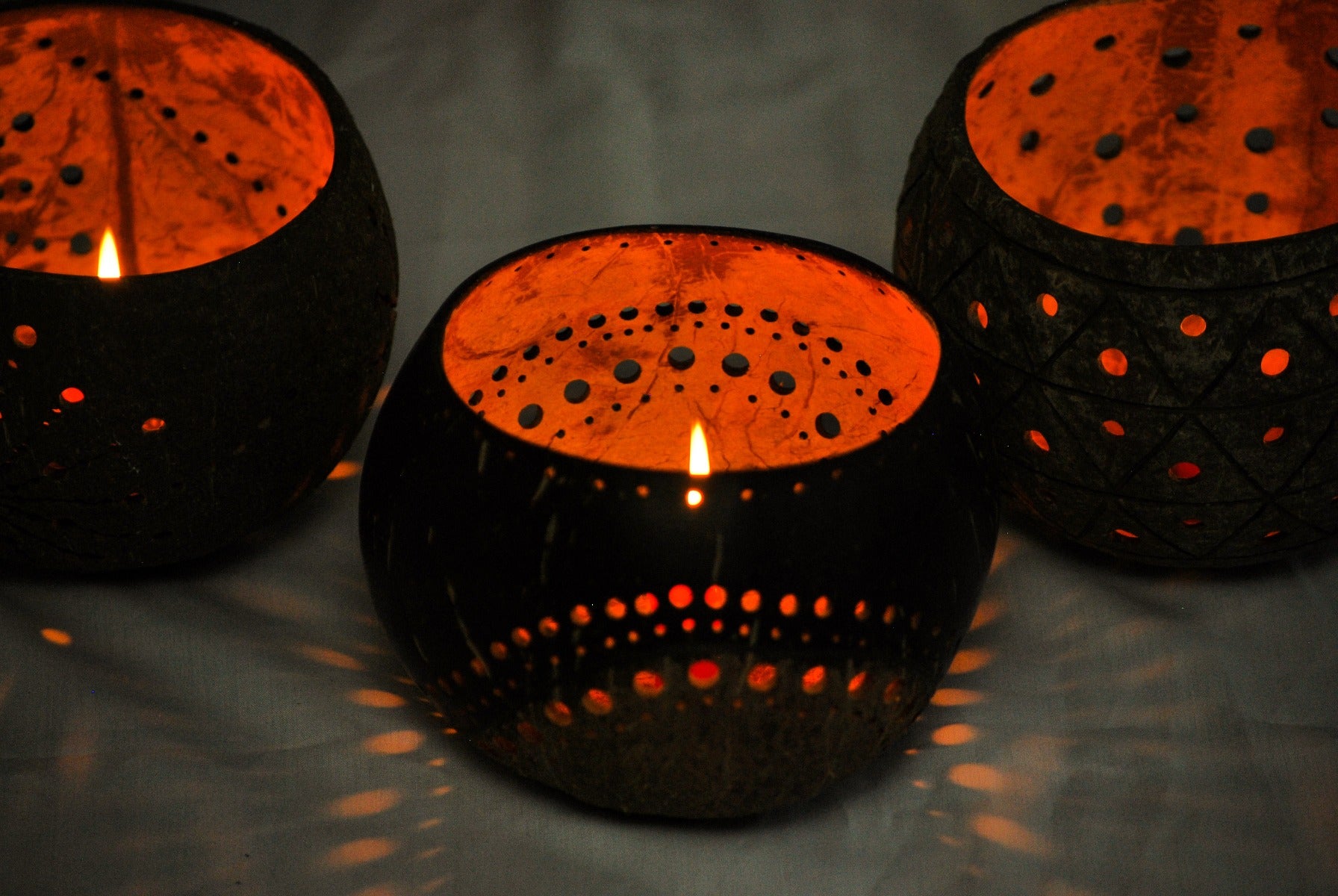 Coco Candle Holder- The Moon Light