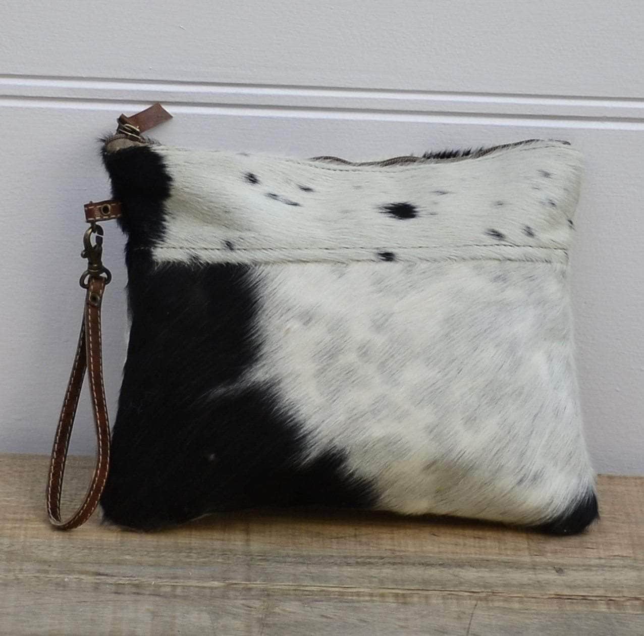 Everyday Cowhide Zip Clutch Bag