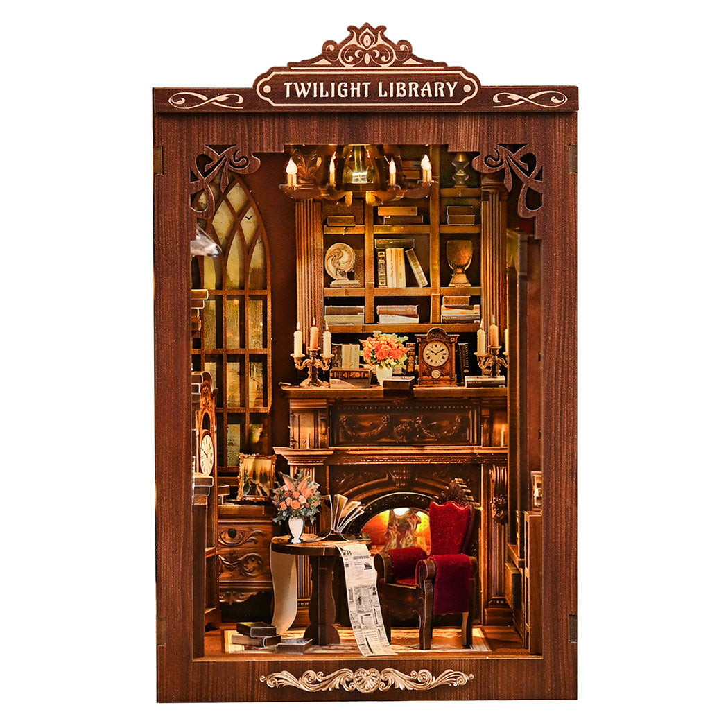 Miniature Bookstore Kit With Warm LED 12x11x19cm