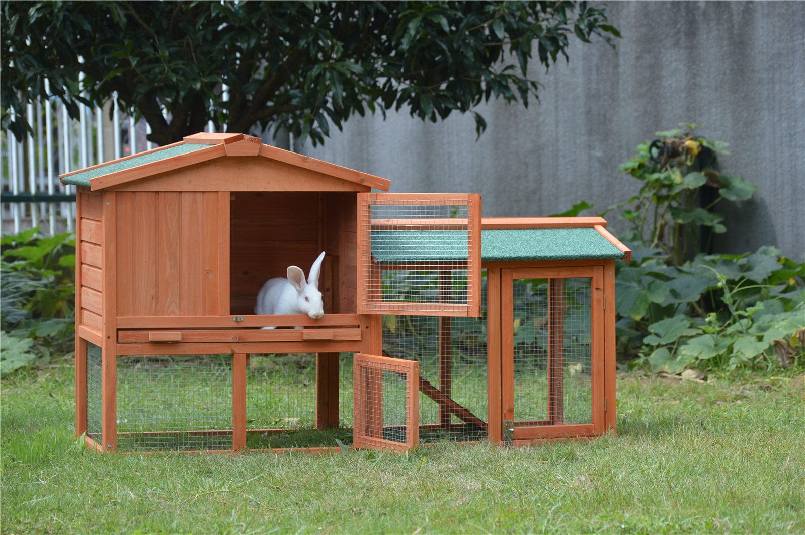 Large Wooden Rabbit Hutch with Metal Run and Guinea Pig Cage - 146cm with Small Animal Habitats & Cages