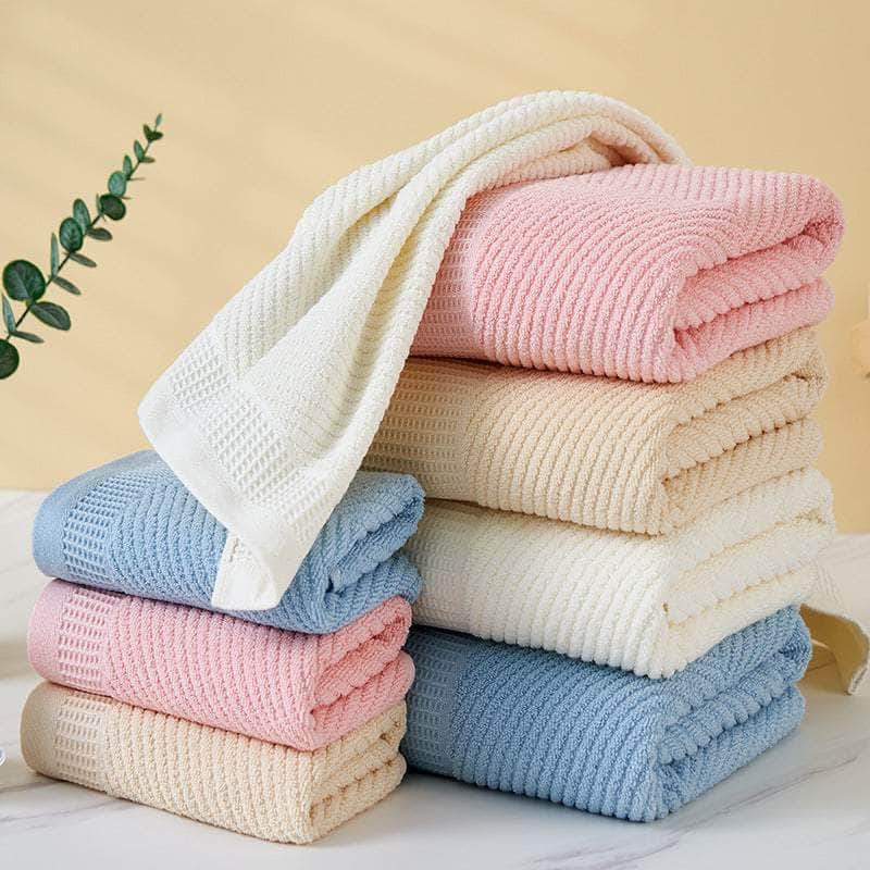 Luxurious Towel Set - Diagonal Stripe Bath & Hand Towels