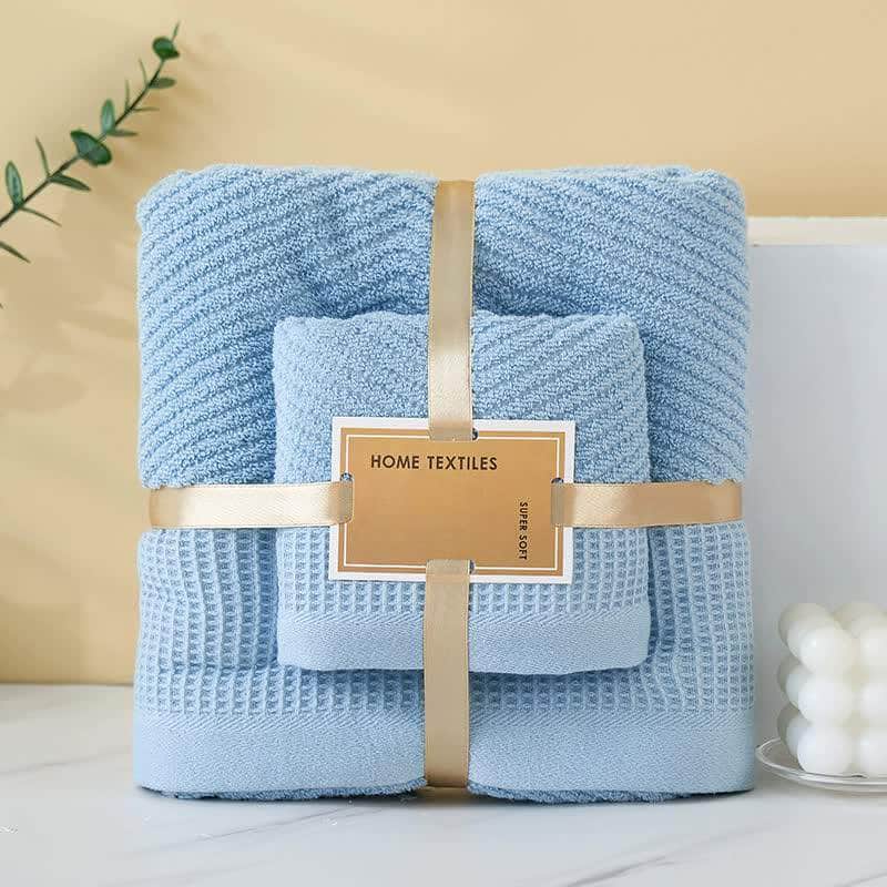 Luxurious Towel Set - Diagonal Stripe Bath & Hand Towels