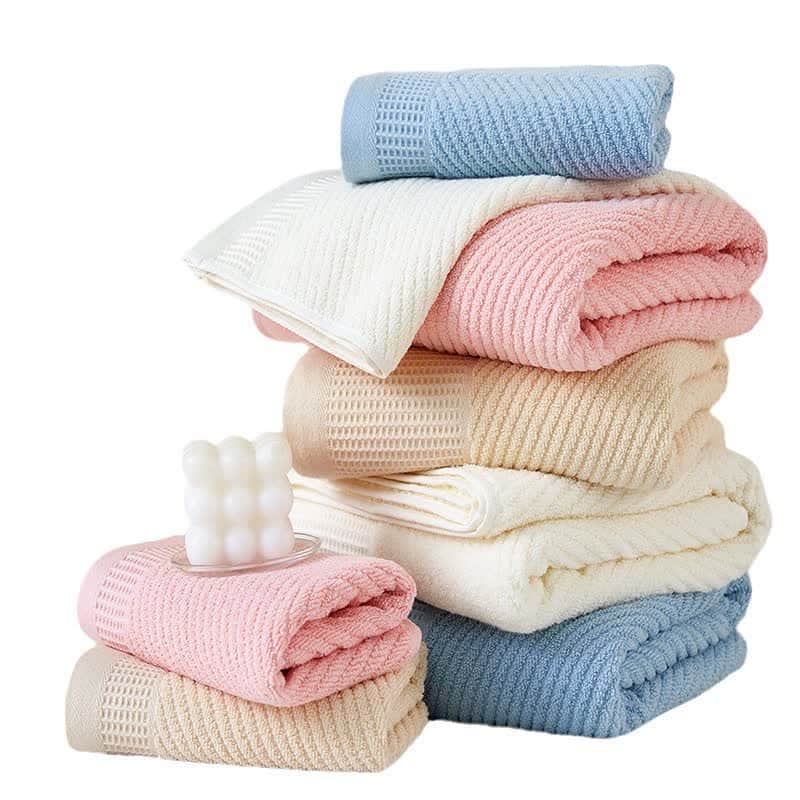 Luxurious Towel Set - Diagonal Stripe Bath & Hand Towels