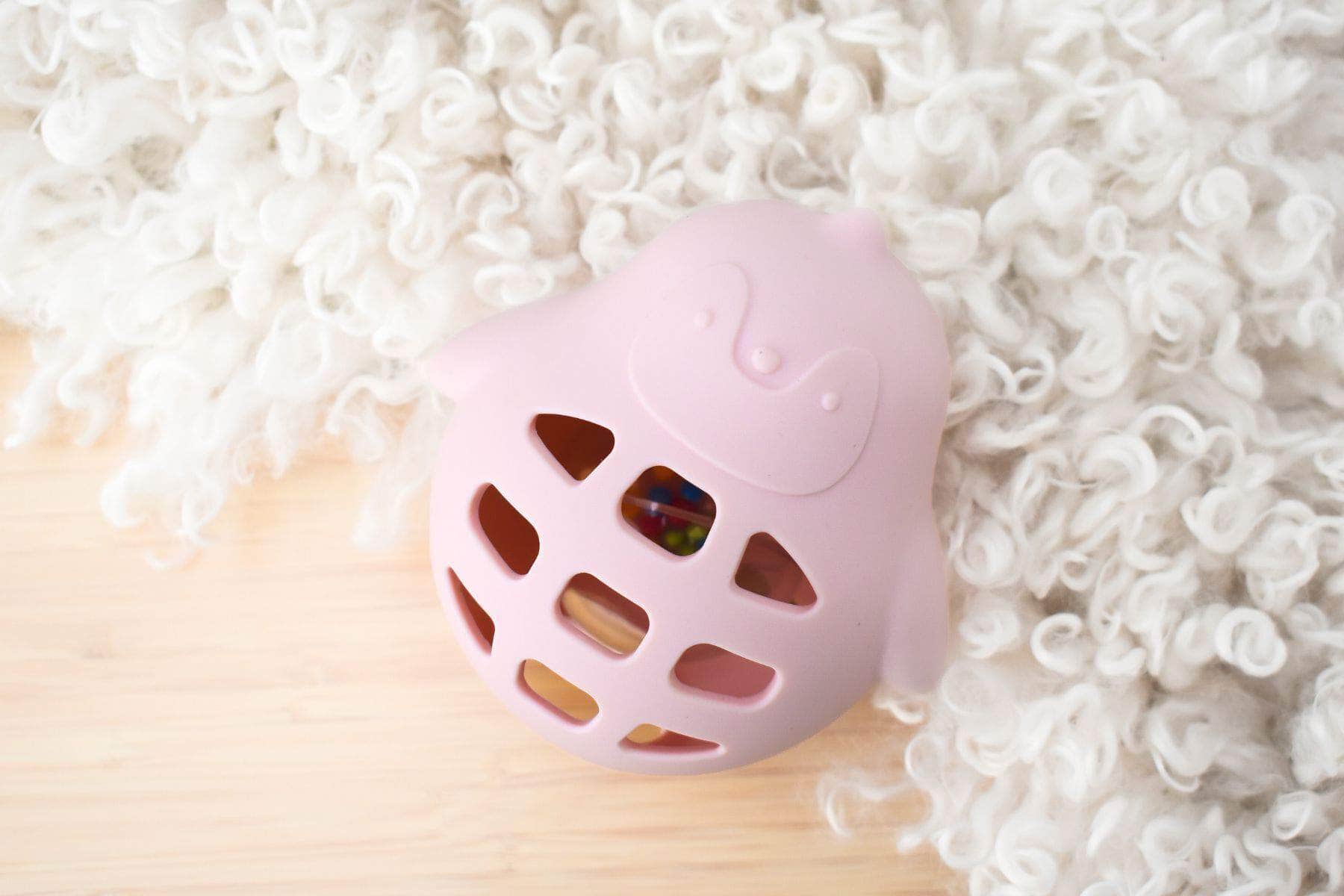 Silicone penguin rattle pink