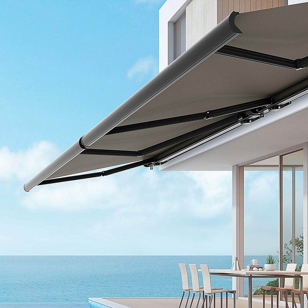 Sleek Motorised Retractable Awning - Heavy-Duty Full Cassette