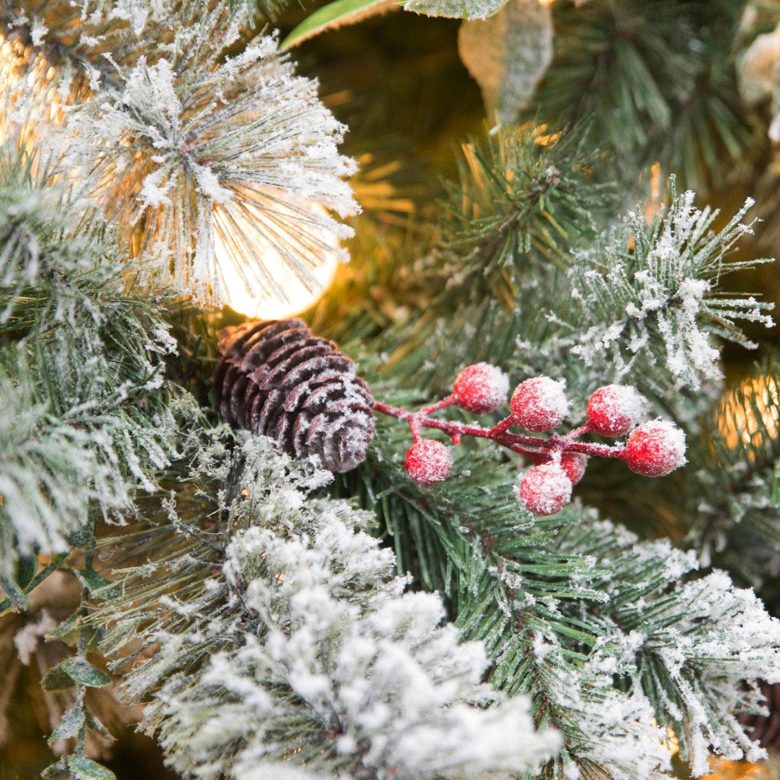 dsd - Snowy Crown Pine 2.7m Multicolour Pre-Lit Christmas Tree with 2429 Tips - photo 11