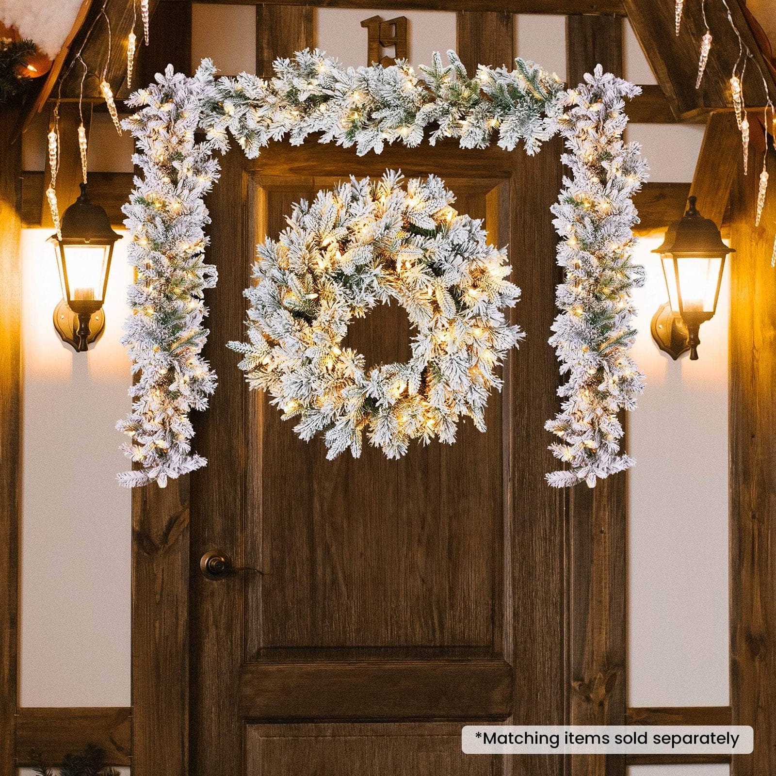 Snowy Atica Pre-Lit Christmas Garland - 274cm, 274Cm