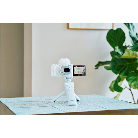 Sony II 18-50mm Vlogging Camera (White)