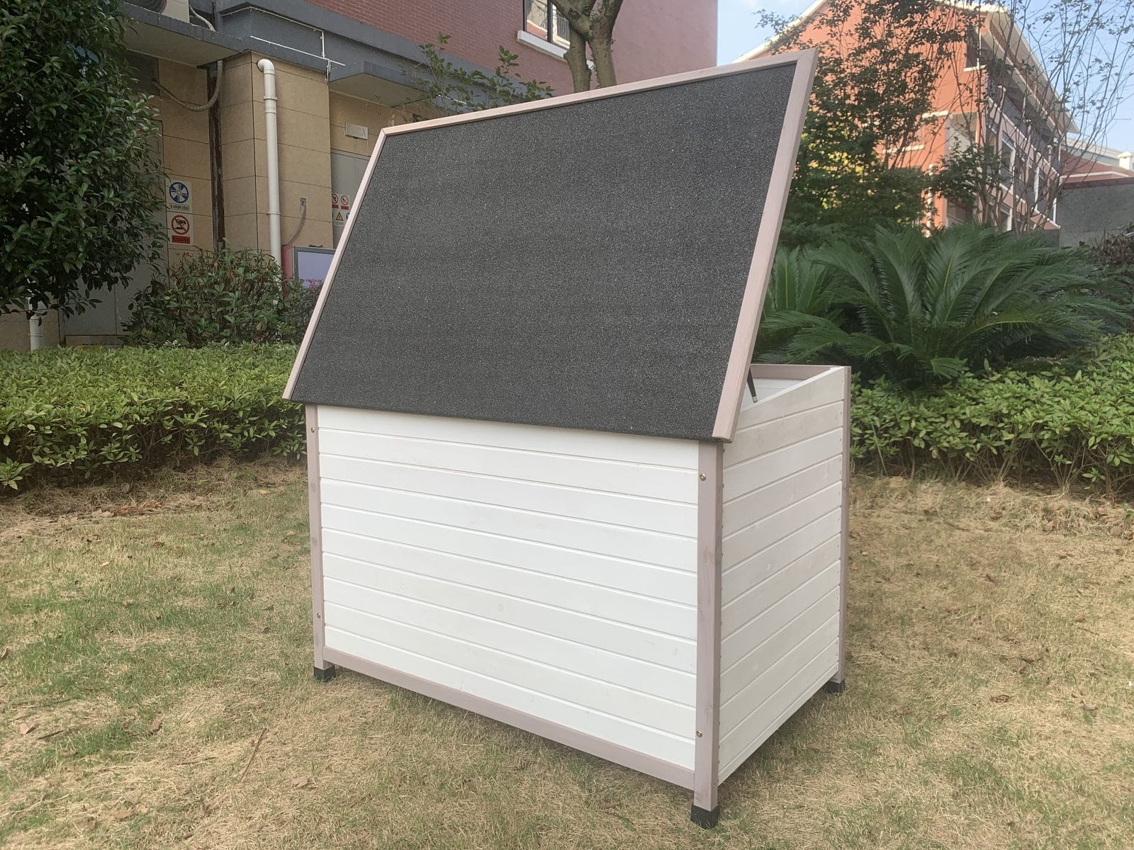 L Timber Pet Dog Kennel House Puppy Wooden Timber Cabin With Stripe White, Dog Kennels