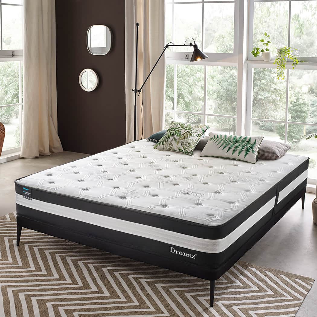 Versatile King Cooling Mattress 5 Zone 25cm  Easy Assembly Classic