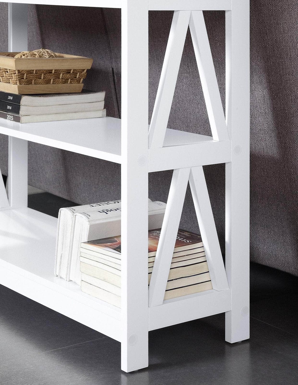 Sleek White Console Table for Modern Spaces with White colour