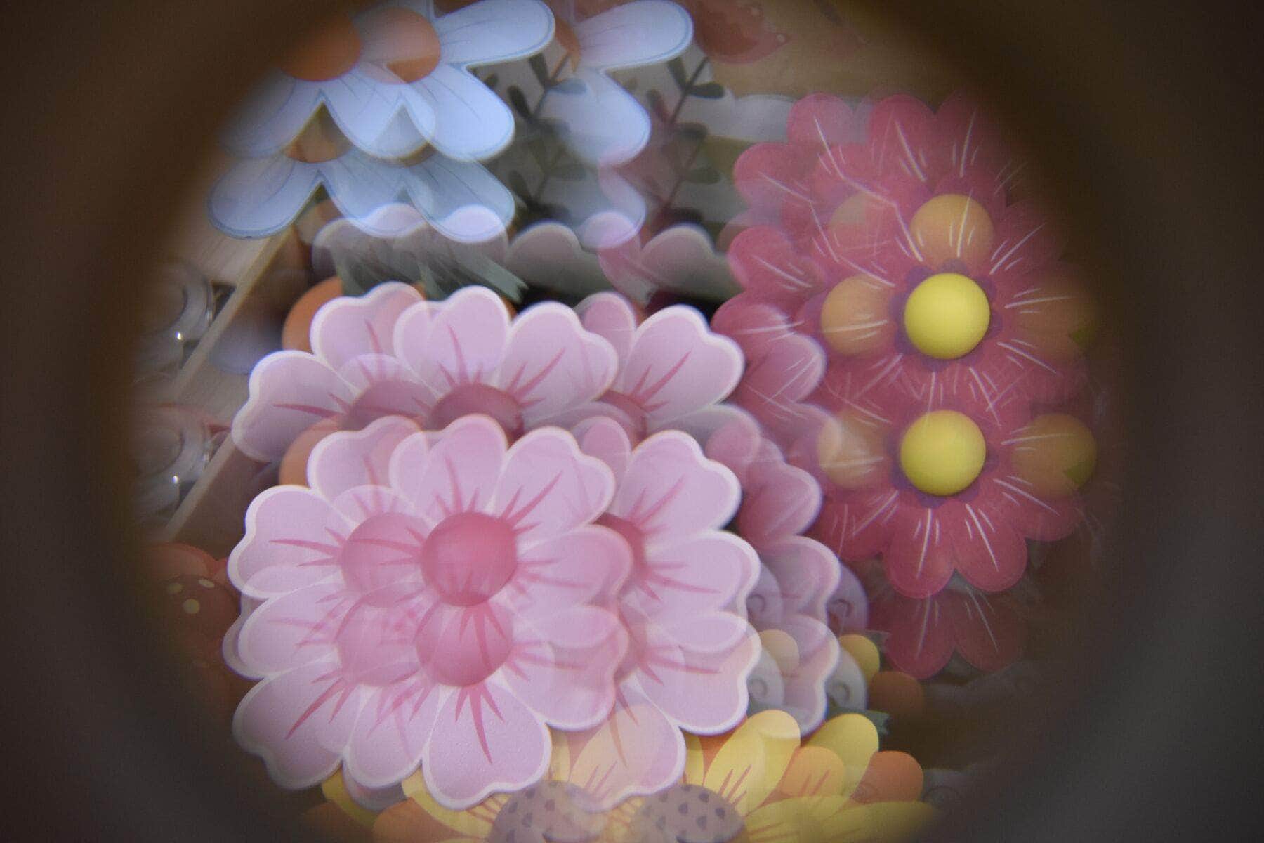 Wooden bee prism