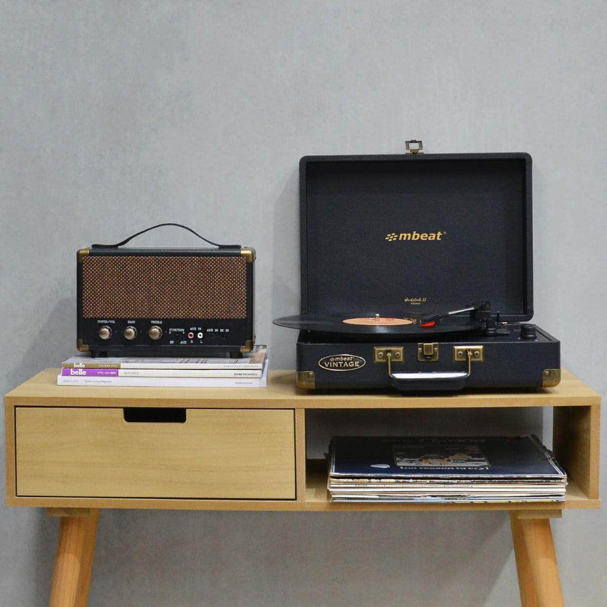 Woodstock II Black Retro Bluetooth TX/RX Turntable