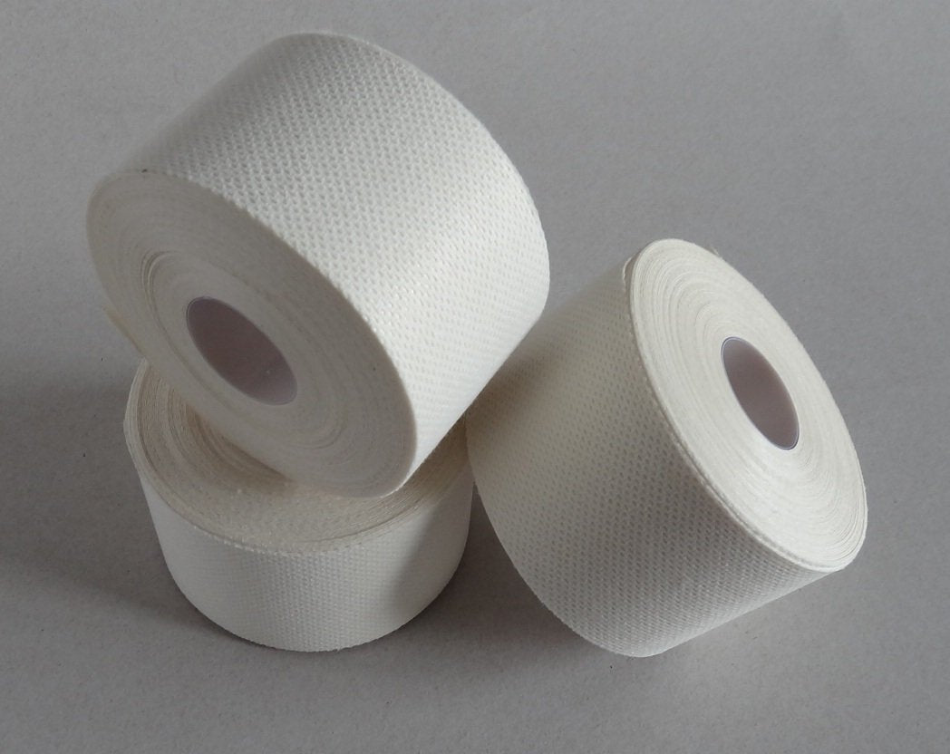 Fitness Accessories 3 x Hypoallergenic Adhesive Under Wrap