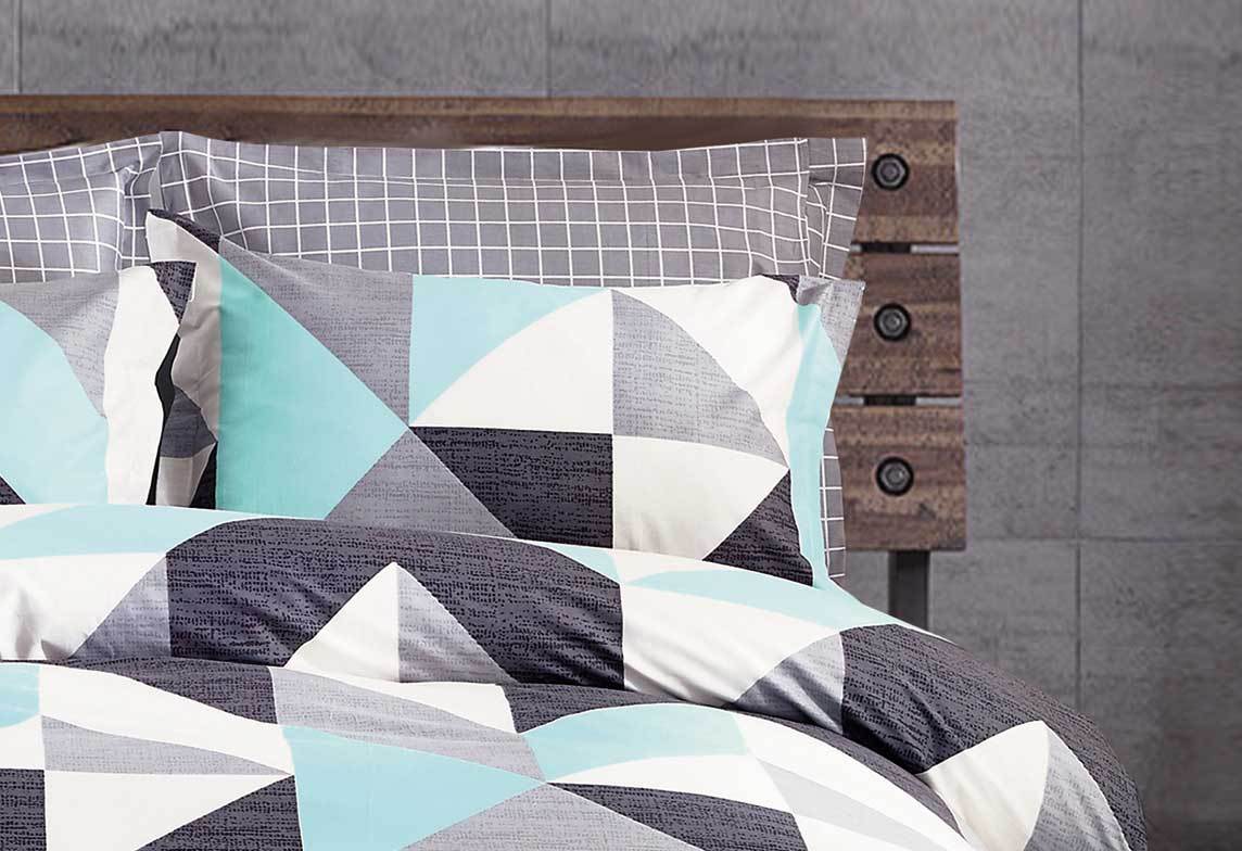 Bedding 3PCS Super King Size Zig Zag Quilt Cover Set